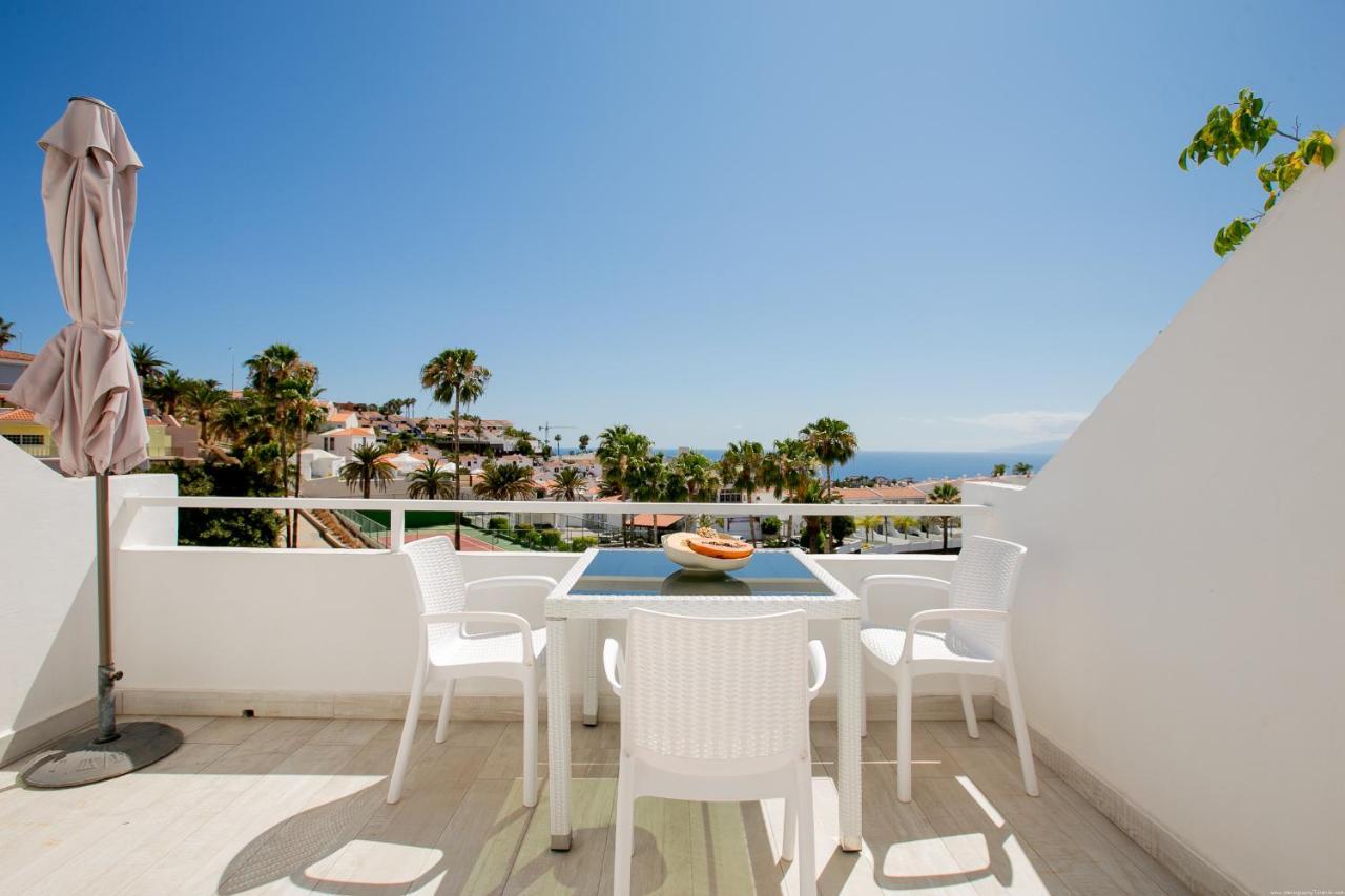 Studio With Sea View Island Village 아데제 외부 사진